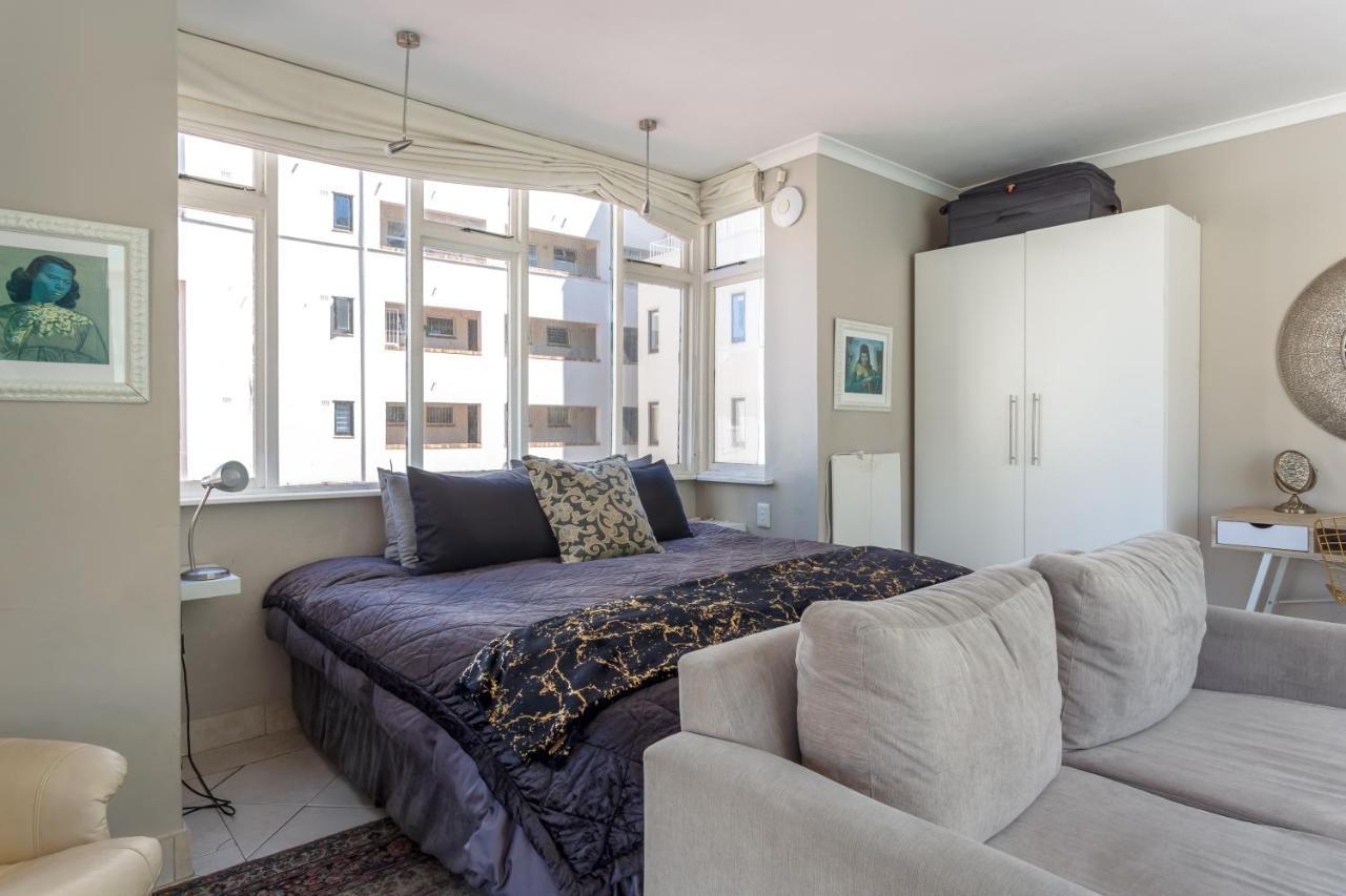 Apartment Cosy And Classy Sea Point